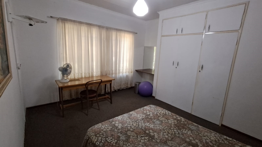 5 Bedroom Property for Sale in Parys Free State